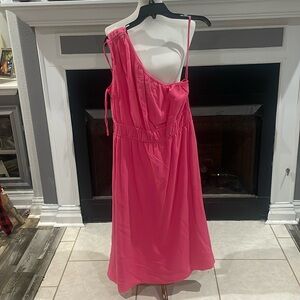 Pink one shoulder dress!